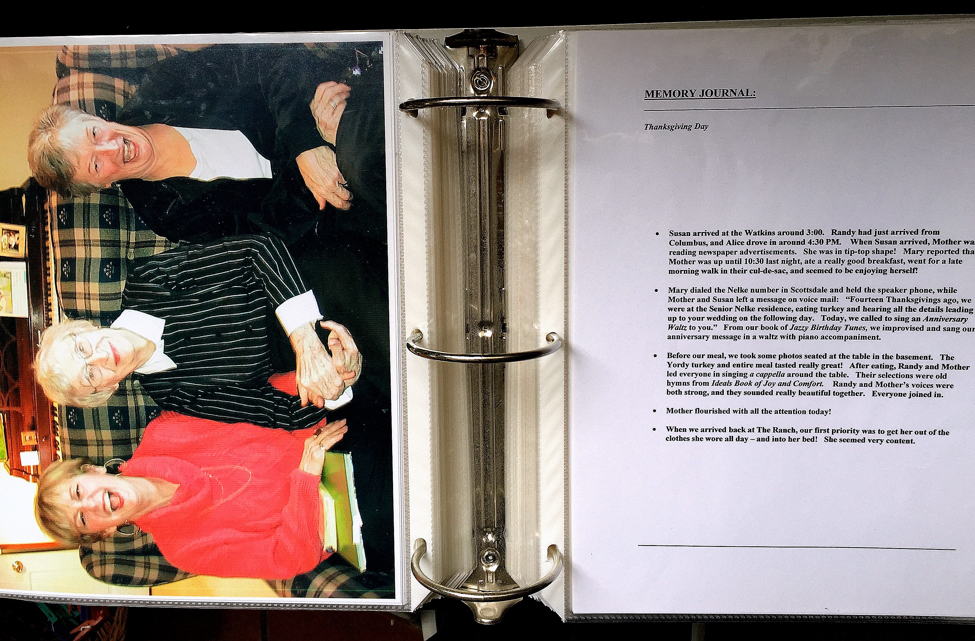 3-ring binders – 3-inch spines – plastic transparent front & back pocket