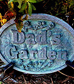 Dads-Garden-small Dad's garden plaque