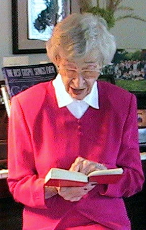 Nine years following her diagnosis of Alzheimer's, this matriarch for whom the website is named ABeautifulVoice.org is dressed in a hot pink suit and reading from a 5-year diary which she kept following retirement from teaching.